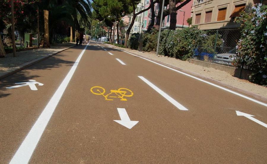 Trilocale Piazza Colombo Apartment Sanremo Luaran gambar
